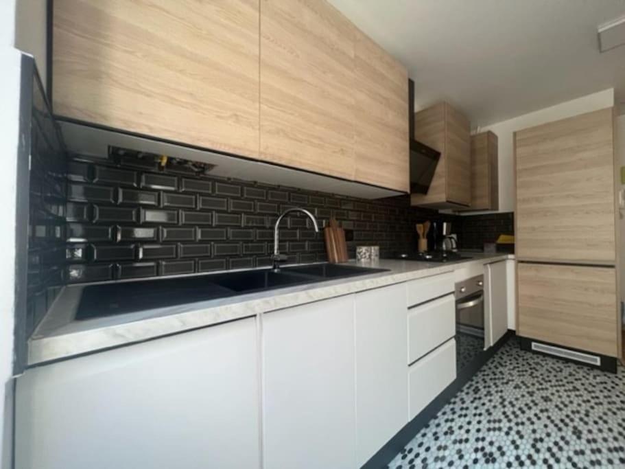 Apt Moderne 2 Chambres 5 Voyageurs Paris Exterior photo